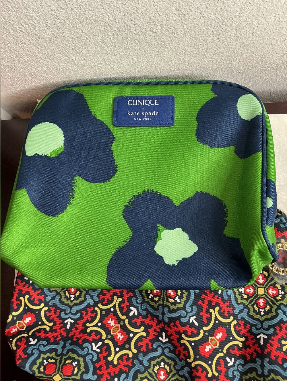 Clinique X Kate Spade Green Floral Cosmetic Pouch And Estee Lauder Bundle